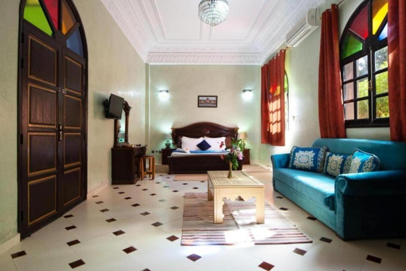Sidi Abdallah Ghiat Riad Qodwa المظهر الخارجي الصورة