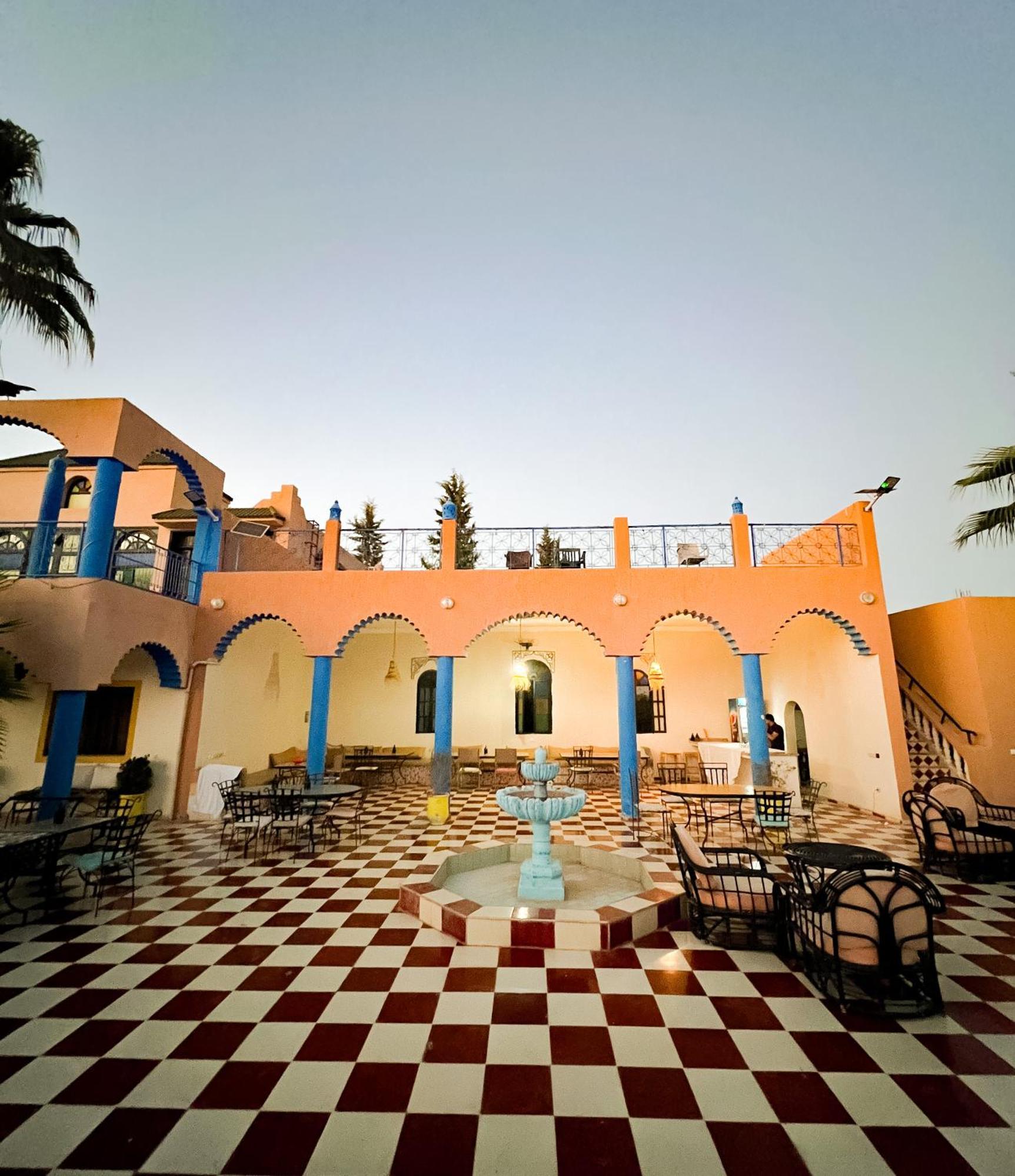 Sidi Abdallah Ghiat Riad Qodwa المظهر الخارجي الصورة