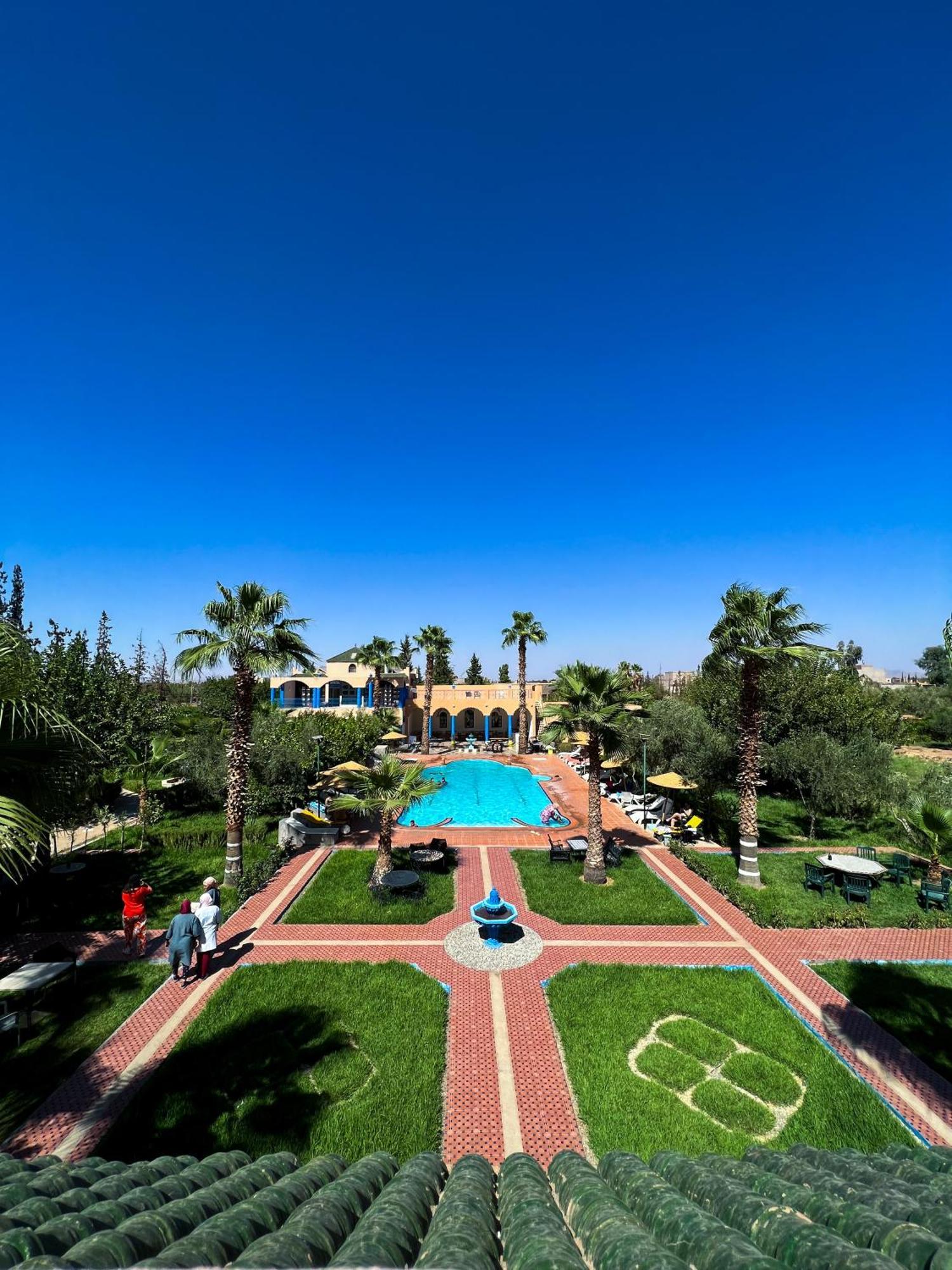 Sidi Abdallah Ghiat Riad Qodwa المظهر الخارجي الصورة