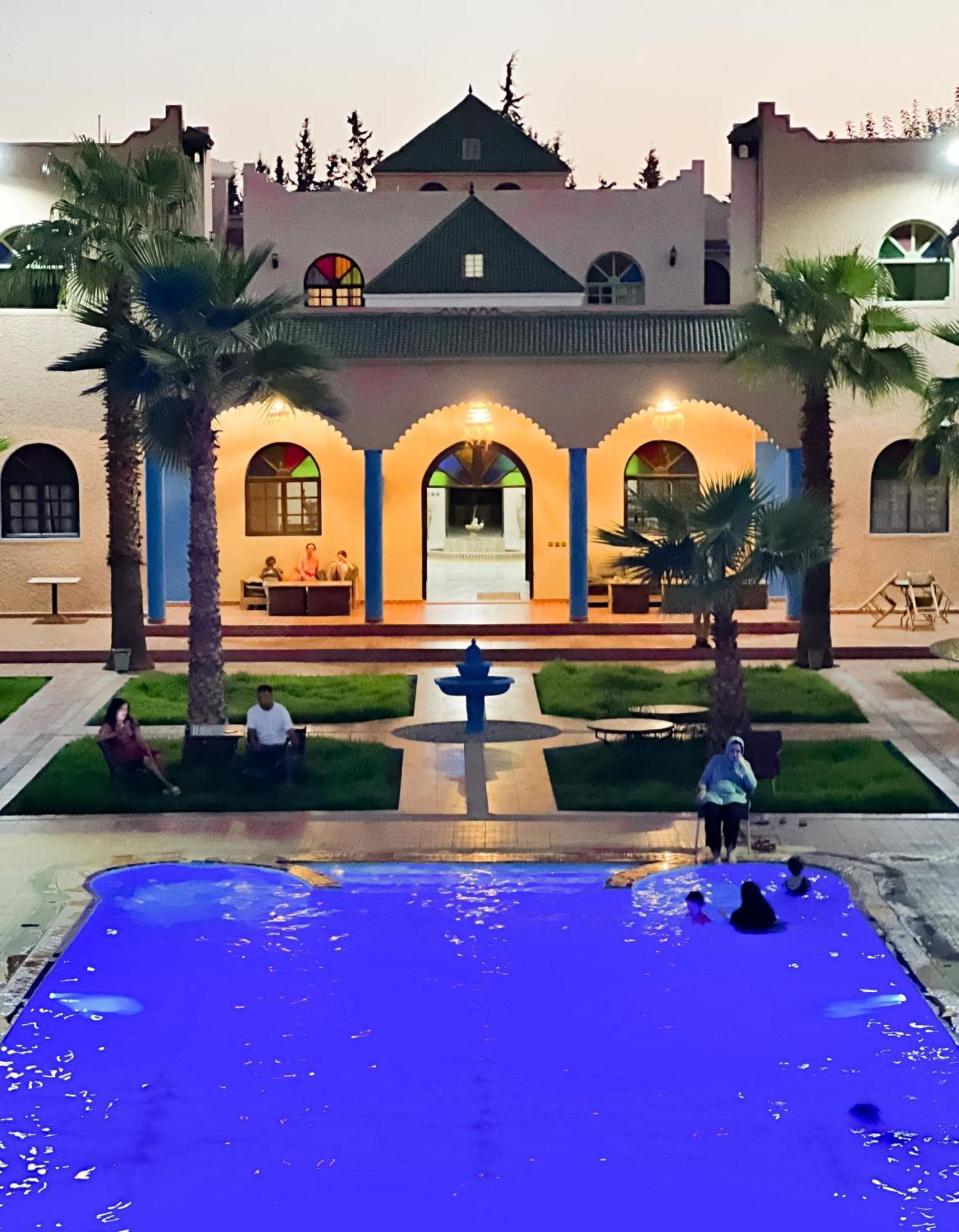 Sidi Abdallah Ghiat Riad Qodwa المظهر الخارجي الصورة